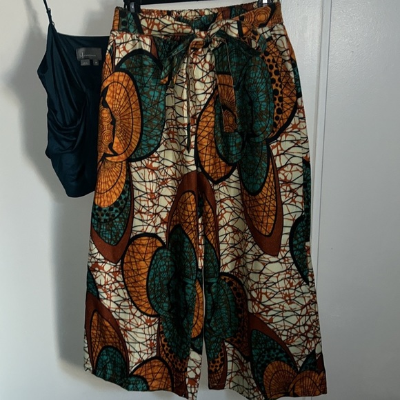 Women’s Abstract Batik Print Crop Culotte Belted Wide Leg Trouser Pant - Picture 9 of 9
